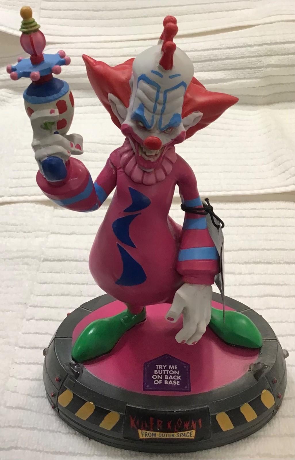 KILLER KLOWNS FROM OUTER SPACE RARE NEW NEVER ACTIVATED LIGHT-UP SLIM STATUE