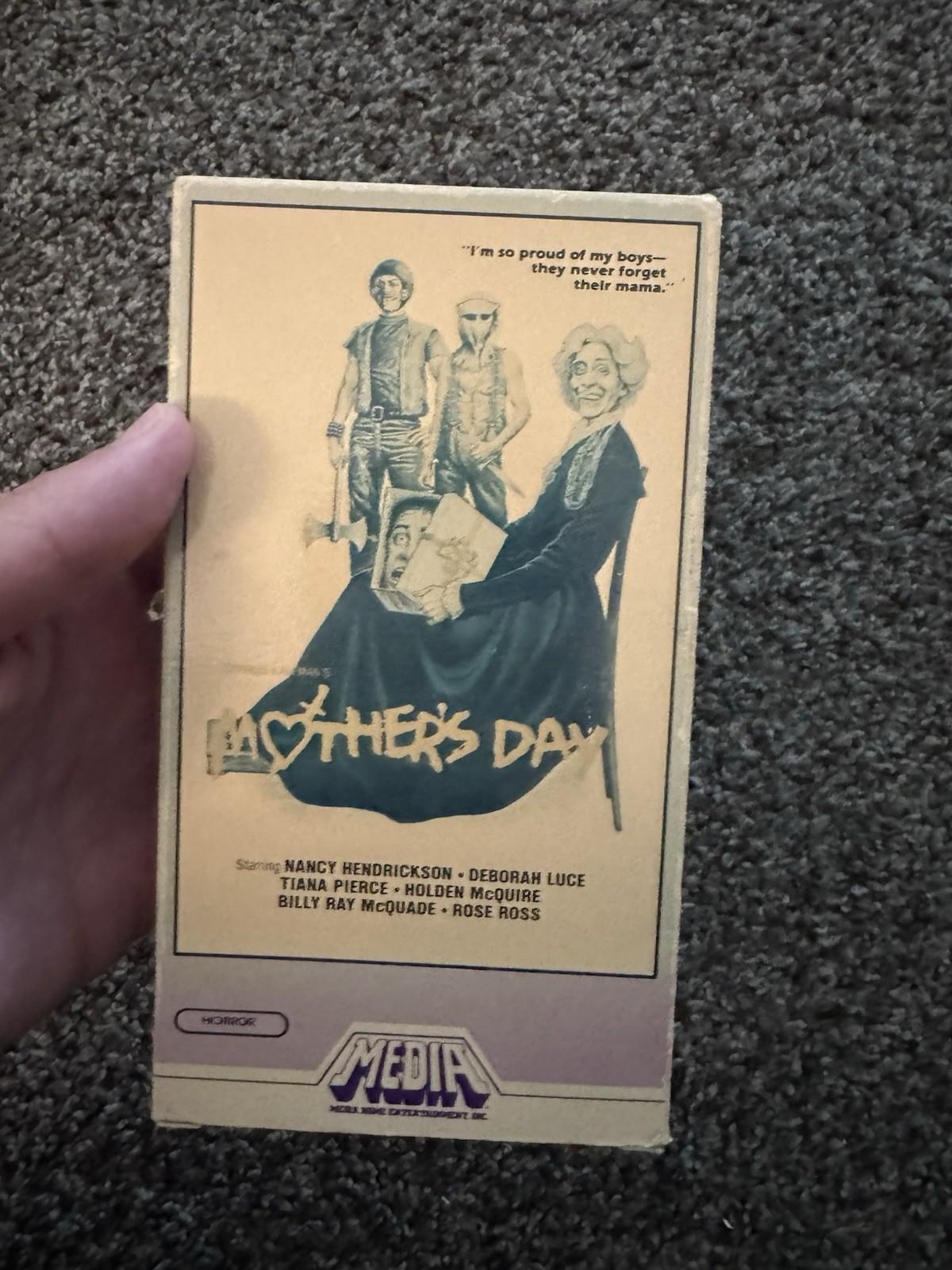 Mother's Day VHS NTSC Media Home Entertainment NR 1983 Charles Kaufman