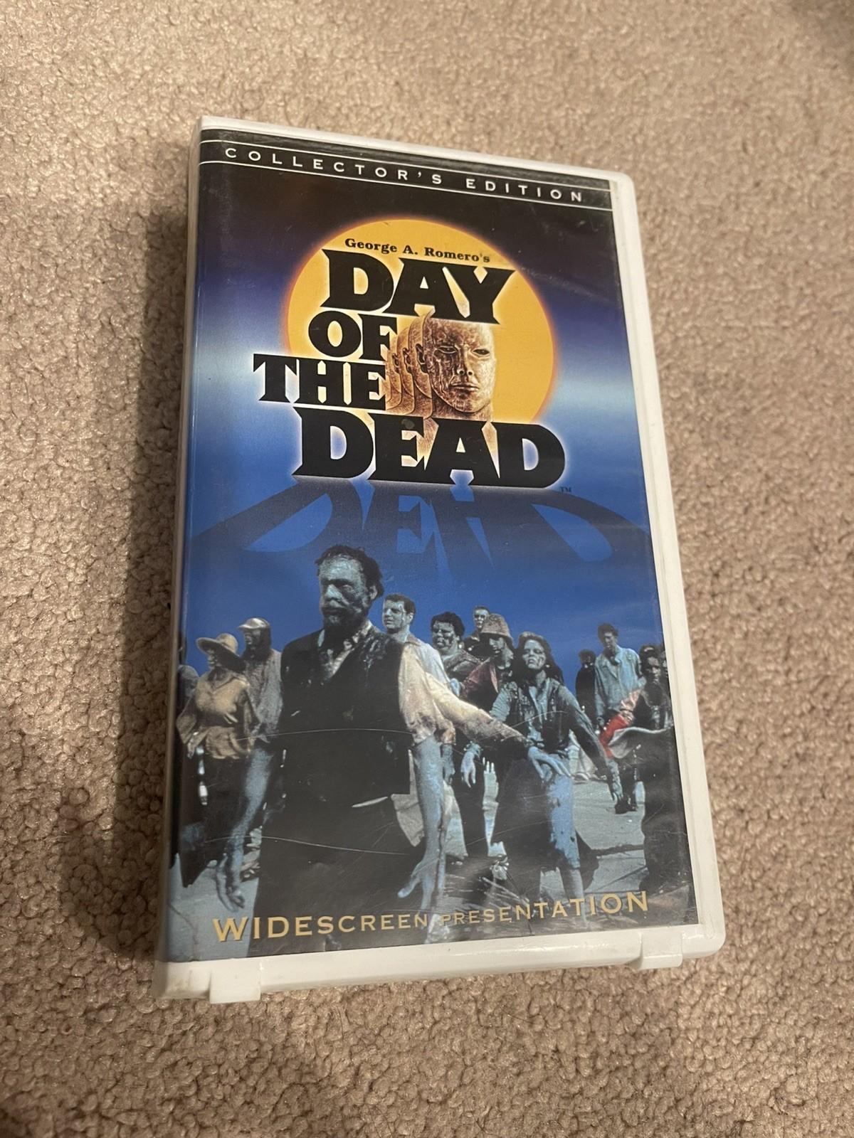 George A Romero's Day of the Dead Collector's Edition VHS Clamshell RARE zombie