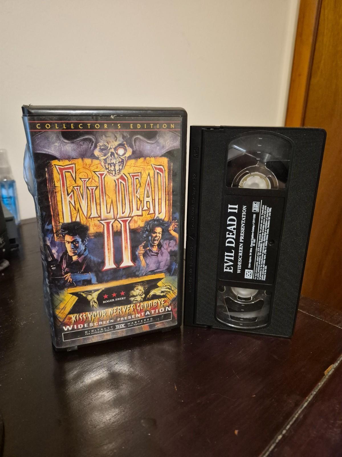 Evil Dead II: Dead by Dawn VHS 1987 Collector's Widescreen Edition Clamshell