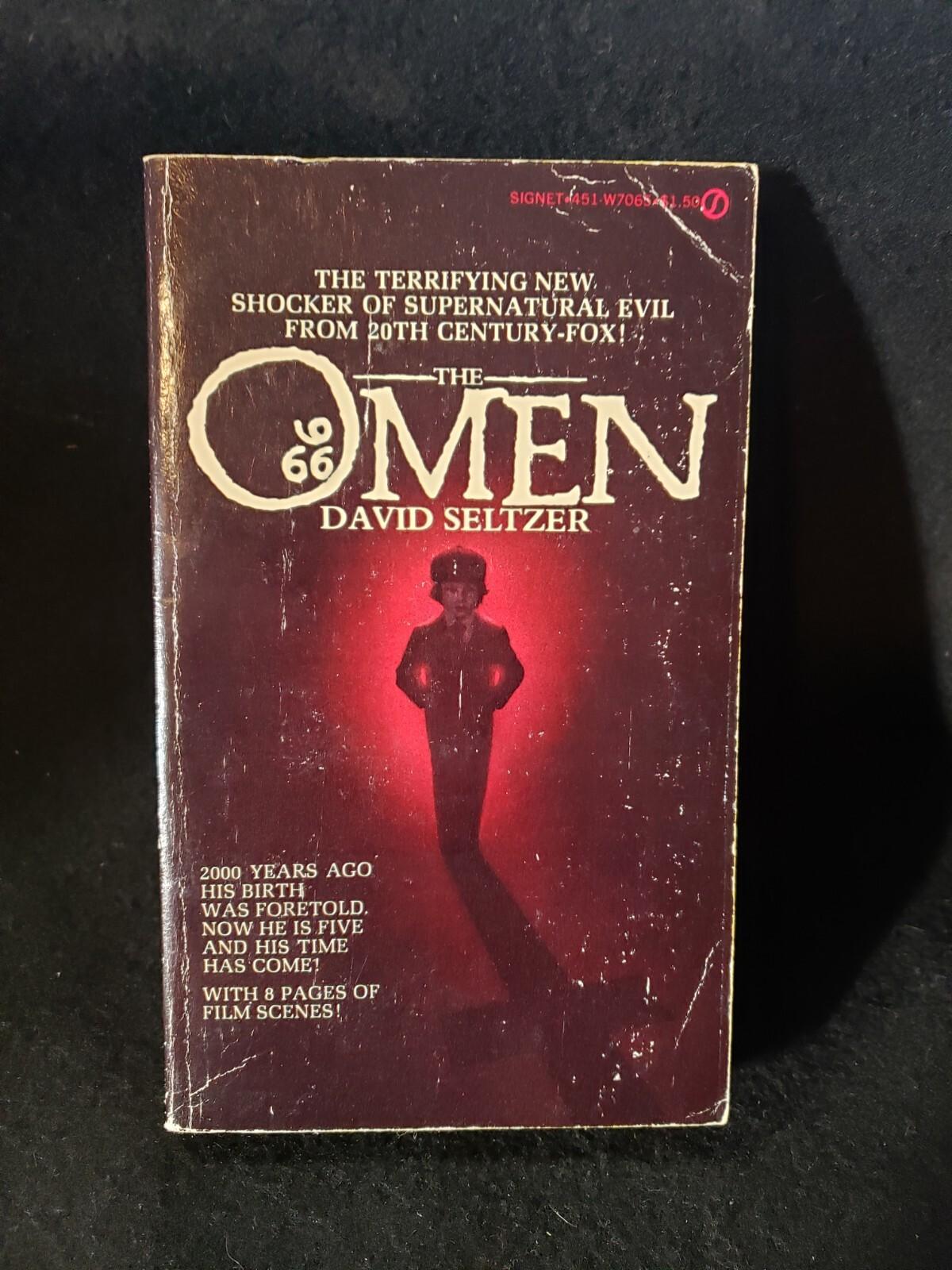 THE OMEN by David Seltzer Vintage 1976 Signet Movie Tie-In Paperback