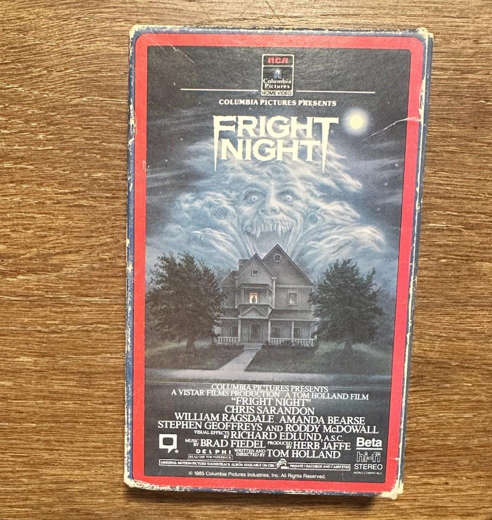 Vintage Fright Night VHS Tape Original 1986 Side Loader Horror Red Border