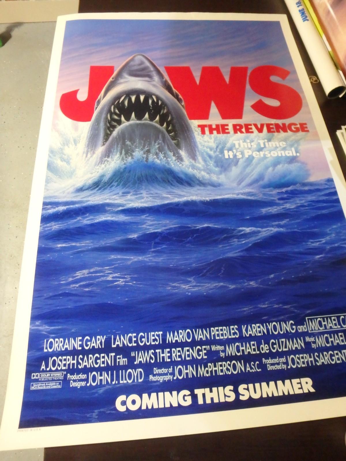 "JAWS THE REVENGE"MICHAEL CAINE  1987 ORIGINAL ROLLED  ONE SHEET POSTER !