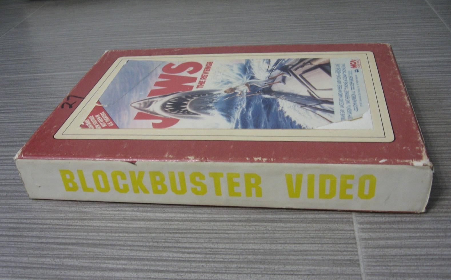 JAWS THE REVENGE - VHS TAPE - VINTAGE BLOCKBUSTER RENTAL BOX 1987 Michael Caine
