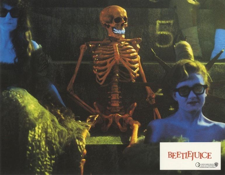 Beetlejuice 1988 Original German Lobby Card Michael Keaton skeleton 