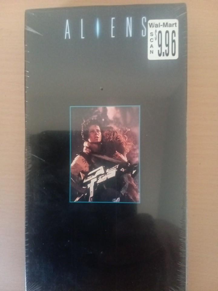  VHS Aliens 1986 CBS FOX Video Original Factory Sealed Blue Sticker new 