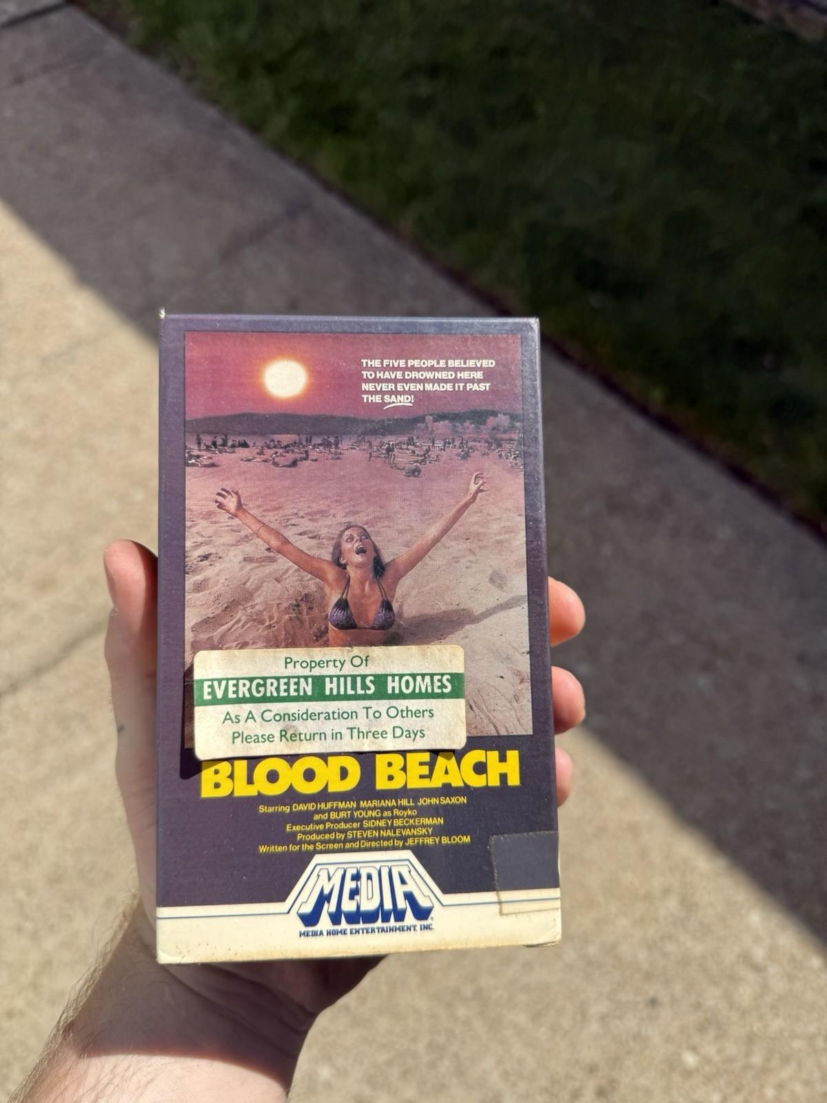 Blood Beach Beta Not VHS Rare Horror Slasher Betamax Media Home Entertainment 