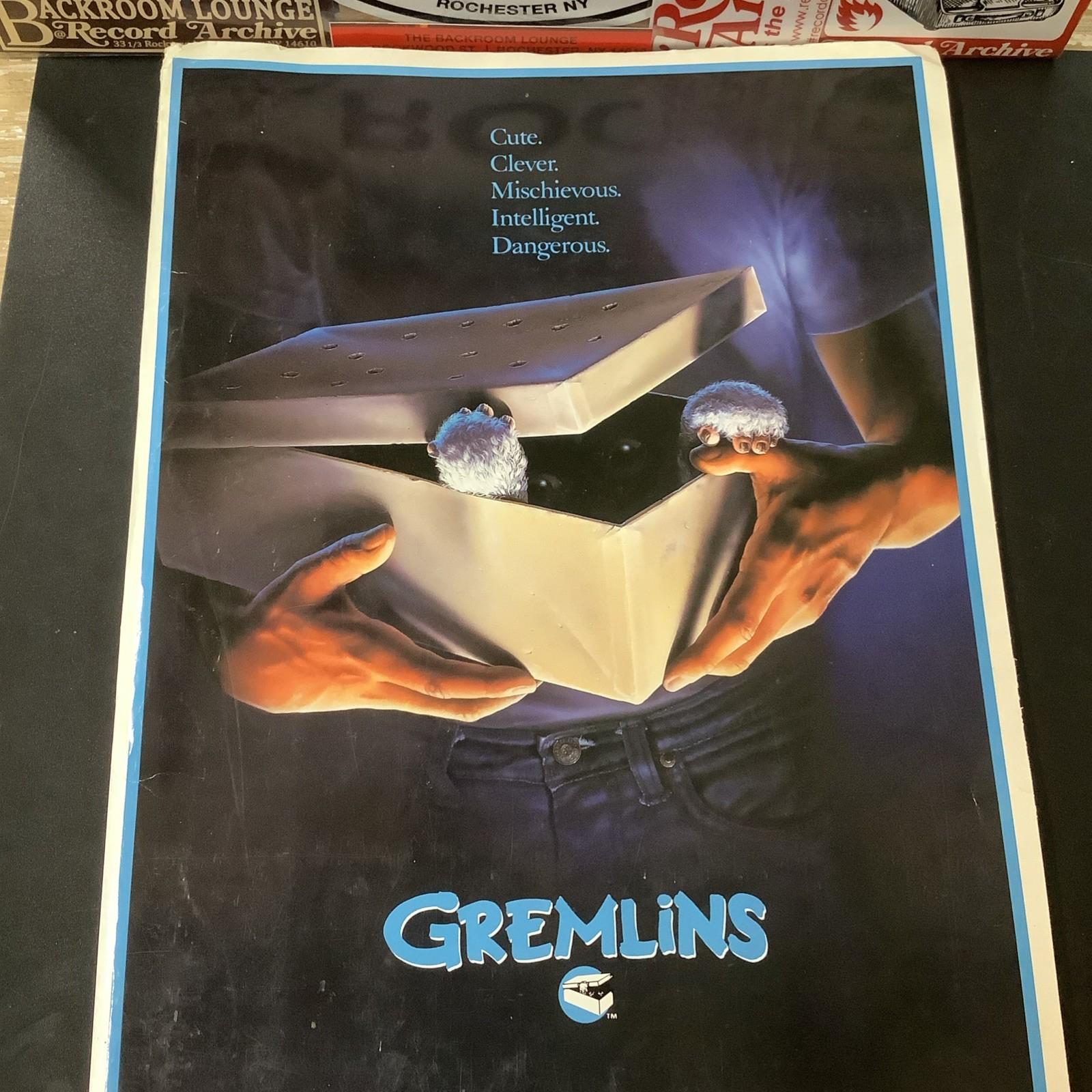 GREMLINS - very rare 1984 US press kit - folder/notes And Stills