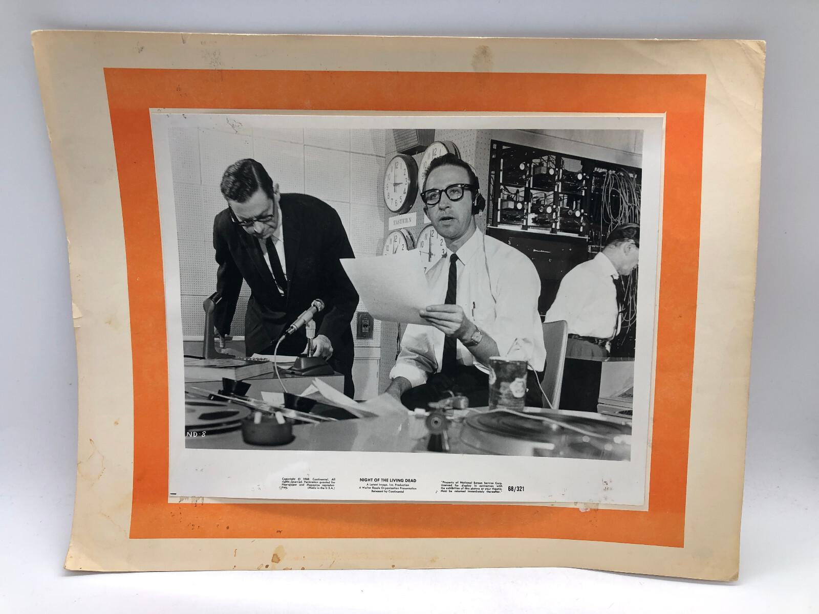 Night of the Living Dead (George A. Romero, 1968) Original Movie Photo 8x10