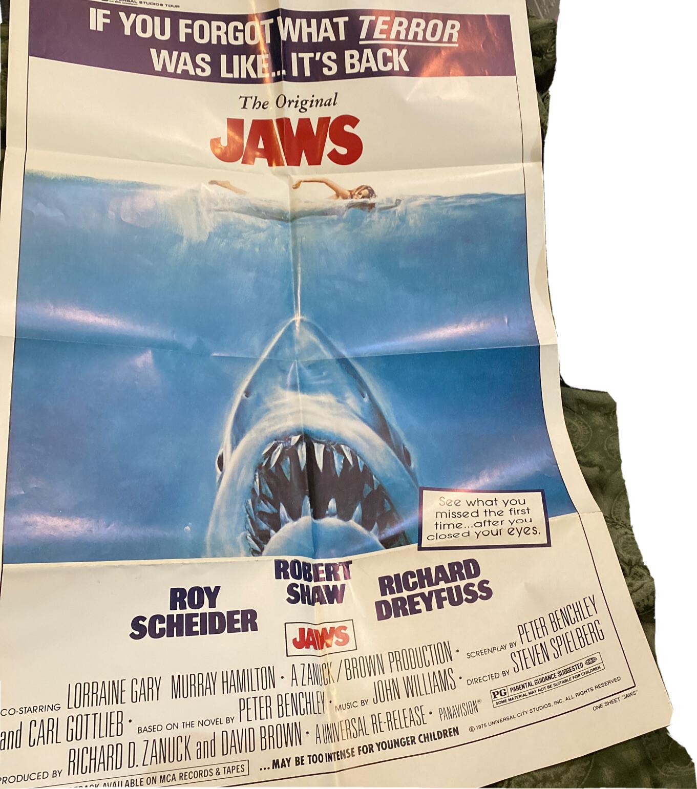 NEVER USED FOLDED MOVIE POSTER JAWS ORIGINAL RE-RELEASE RARE 1975 FREE SHIPPING