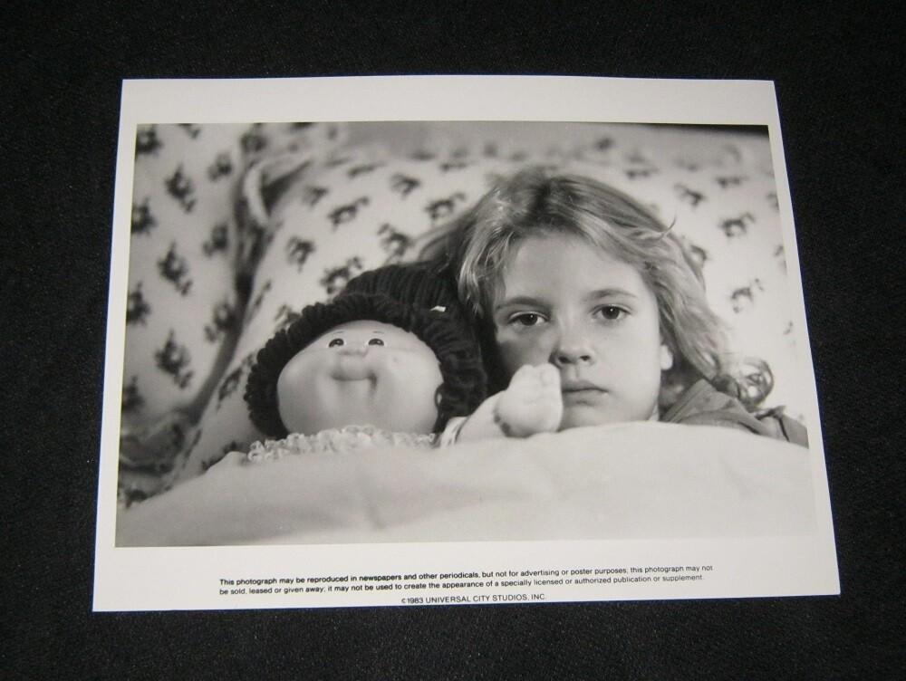 Original DREW BARRYMORE FIRESTARTER Periodical Press Kit Still