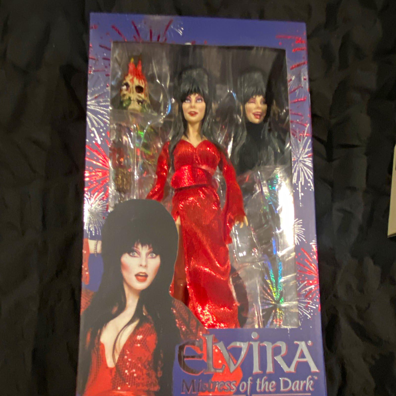 Elvira Mistress of the Dark Elvira Boxed Figure Original Unopened Red/Black