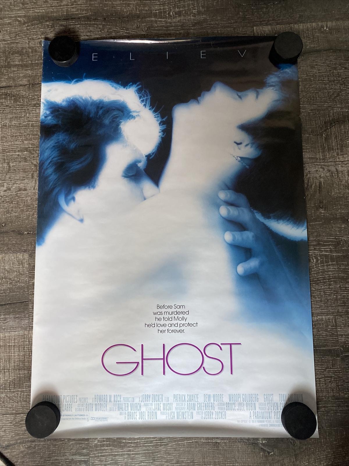 Ghost (1990) ORIGINAL VINTAGE THEATER MOVIE POSTER ☄️