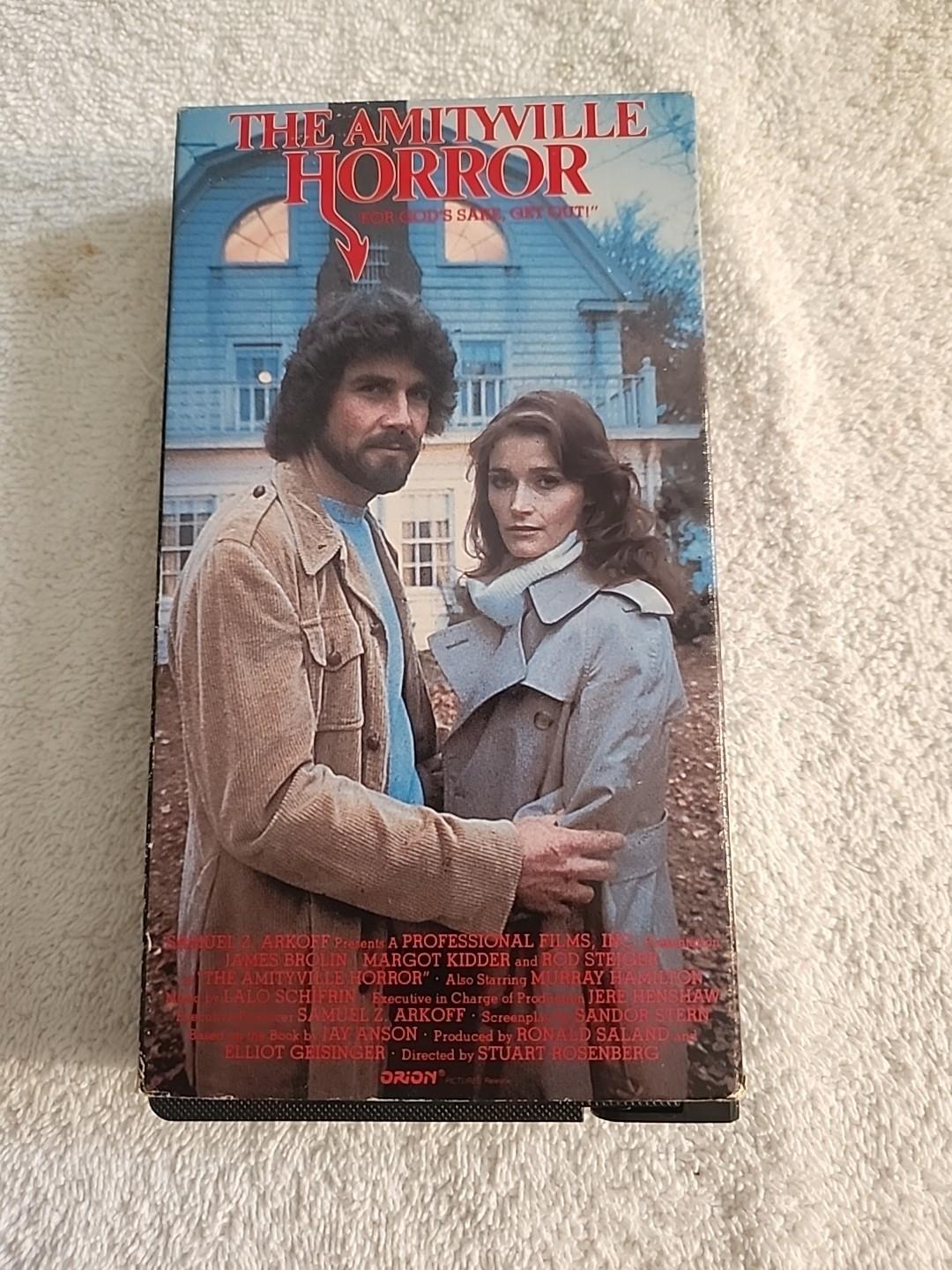 THE AMITYVILLE HORROR - VHS MOVIE - RARE 1979 Film