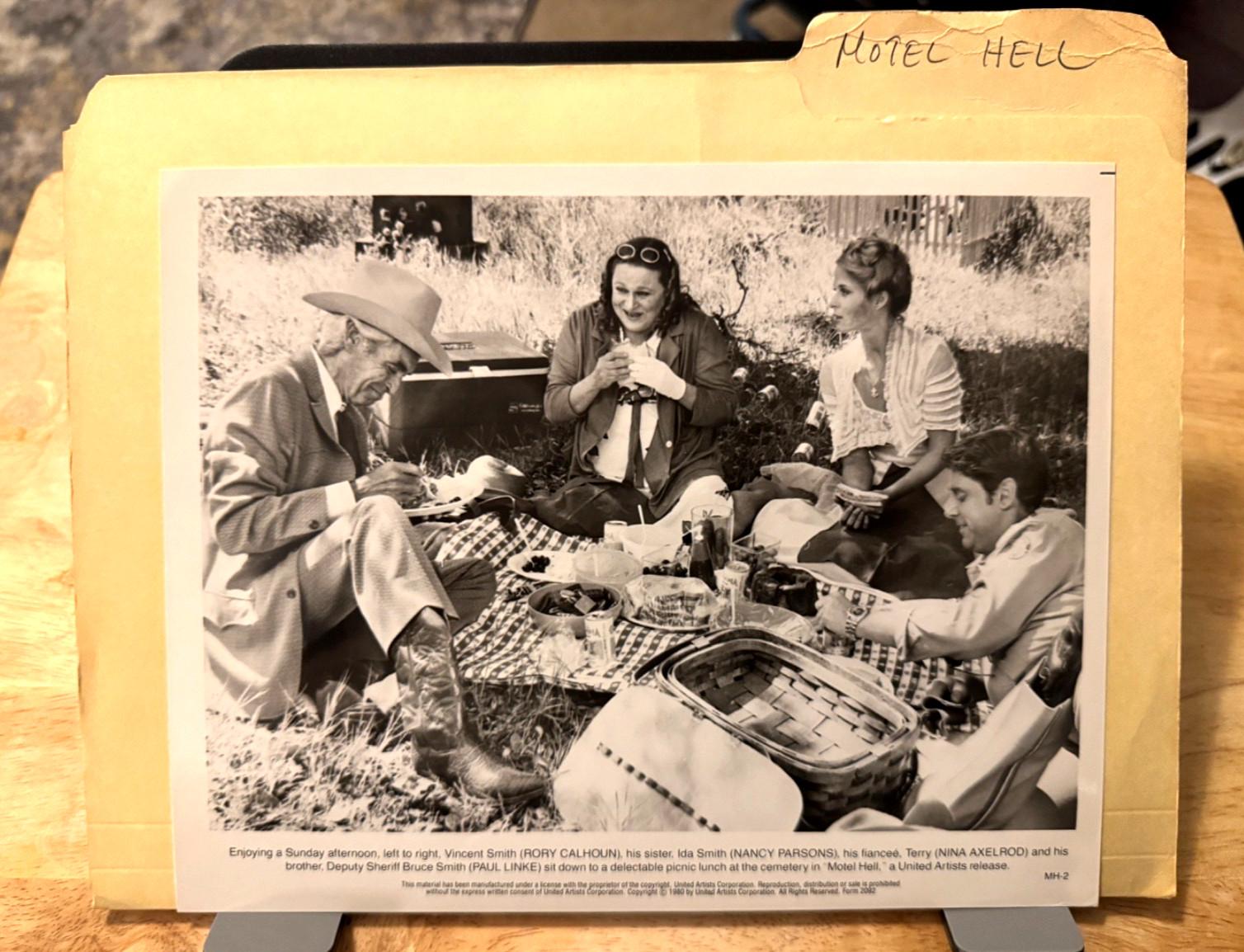 MOTEL HELL 1980 Horror Movie Press Kit - 12 Black and White Promotional Photos