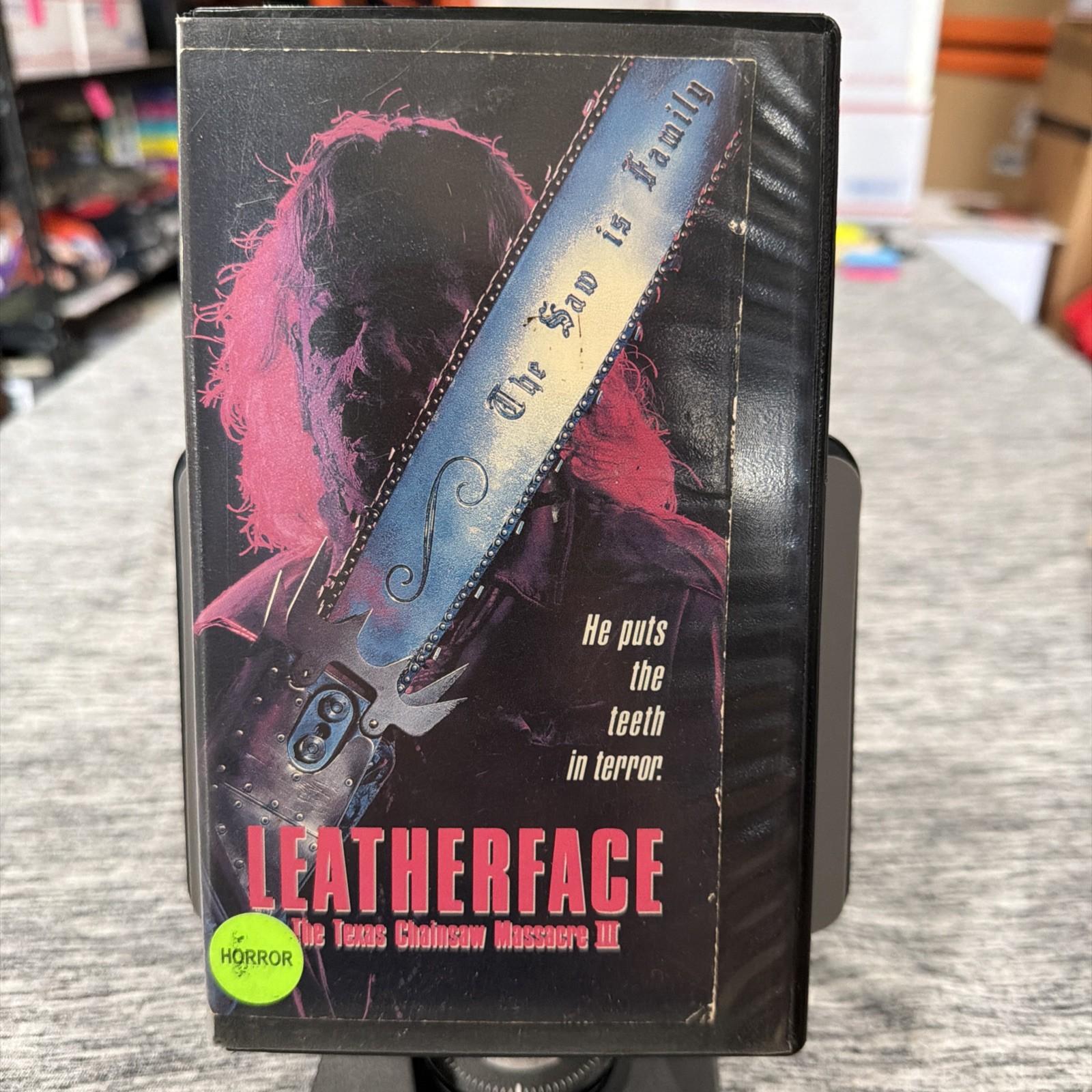 Leatherface The Texas Chainsaw Massacre III VHS Tape 1990 Clamshell Cutbox