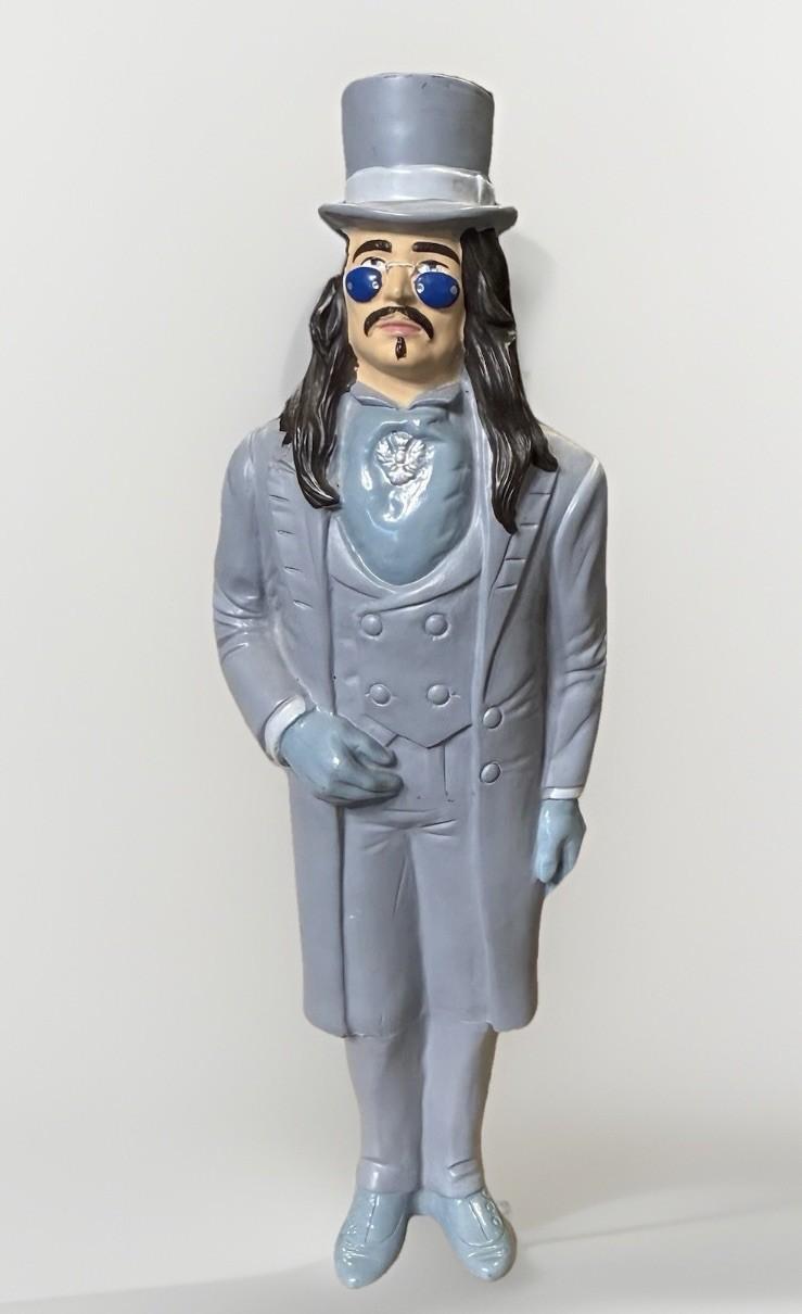 Vintage 1992 Bram Stokers Dracula Vampire 9” Vinyl Figure Movie Promo Toy