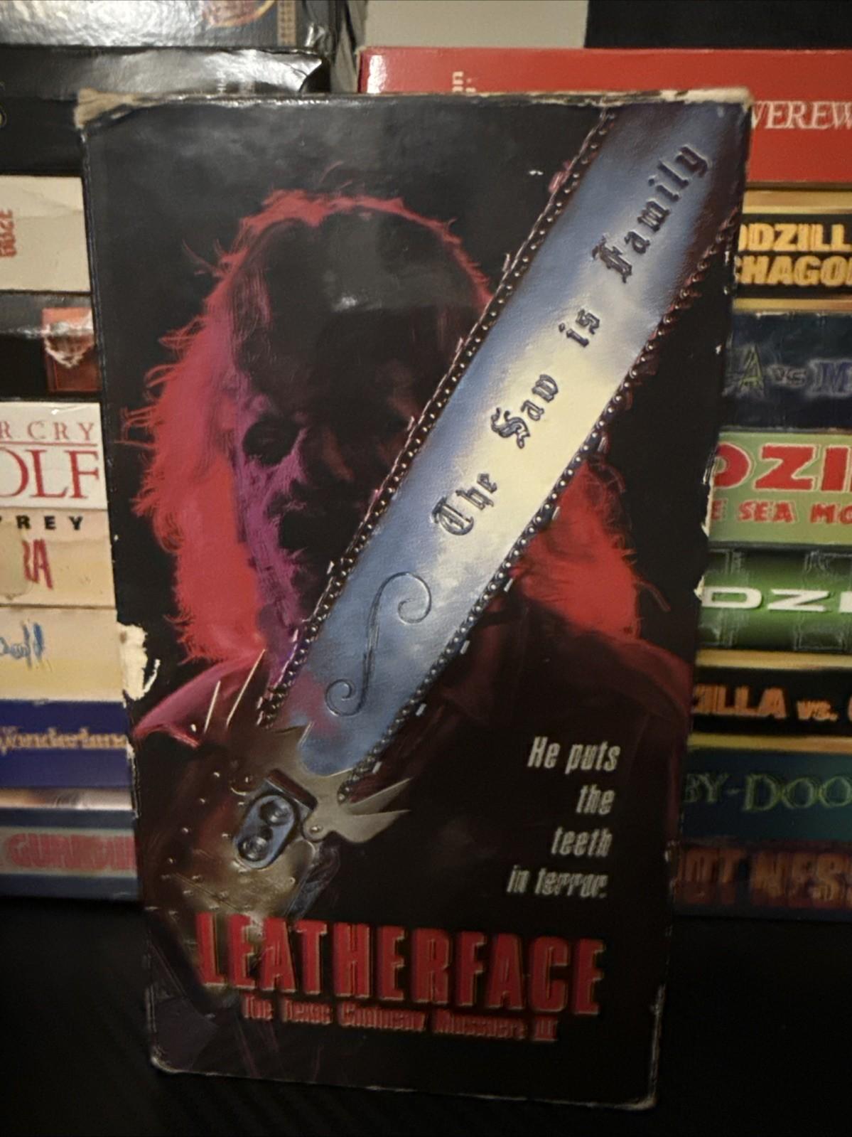 Leatherface Texas Chainsaw Massacre 3 III VHS MOVIE  Slasher Horror RARE 1990