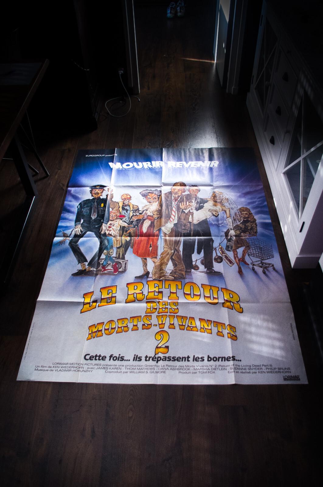 THE RETURN OF THE LIVING DEAD 2 French Grande Vintage Movie Poster Original 1988