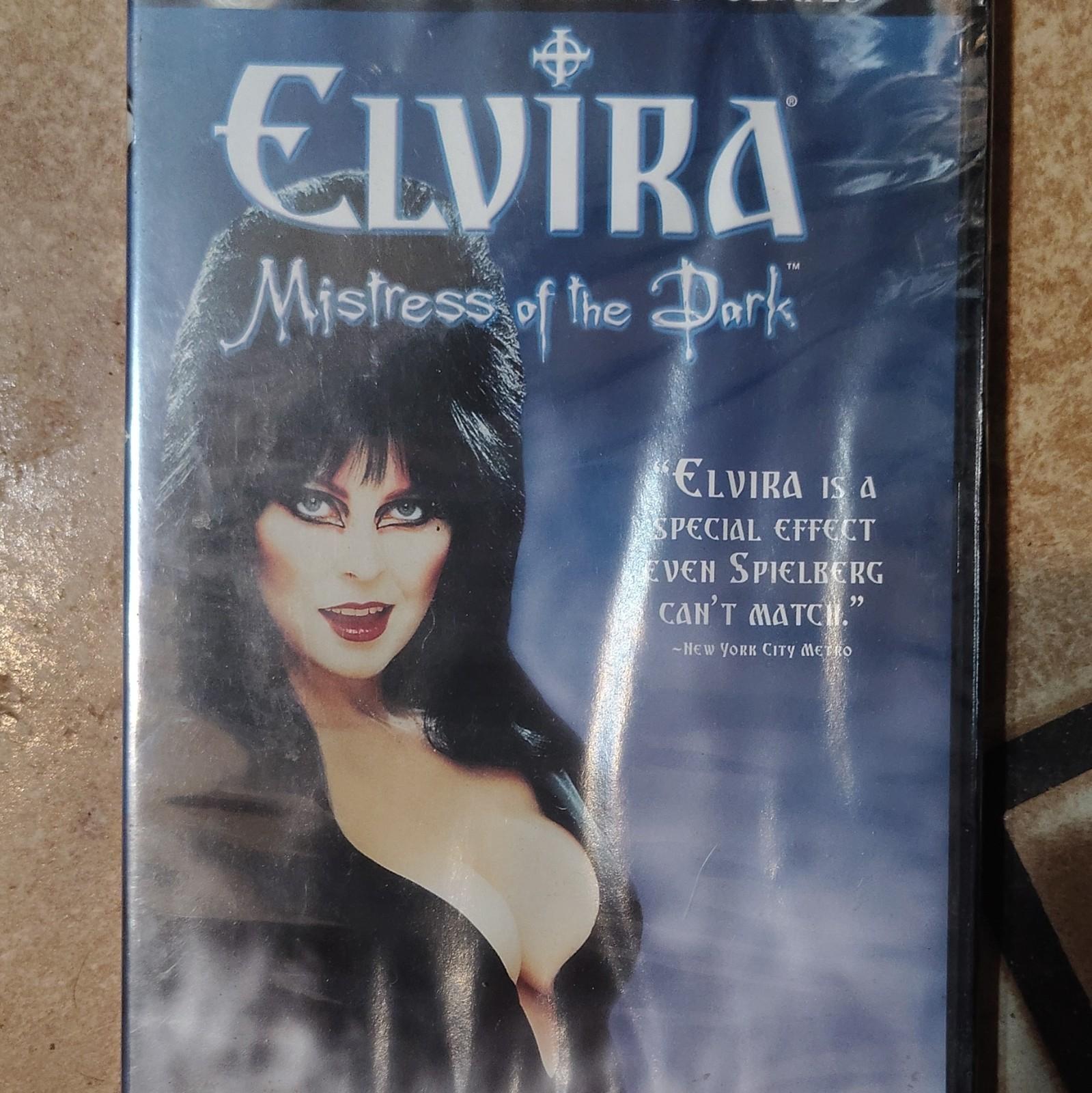 New World Pictures Elvira Mistress of the Dark VHS NTSC Full Screen PG-13 1988
