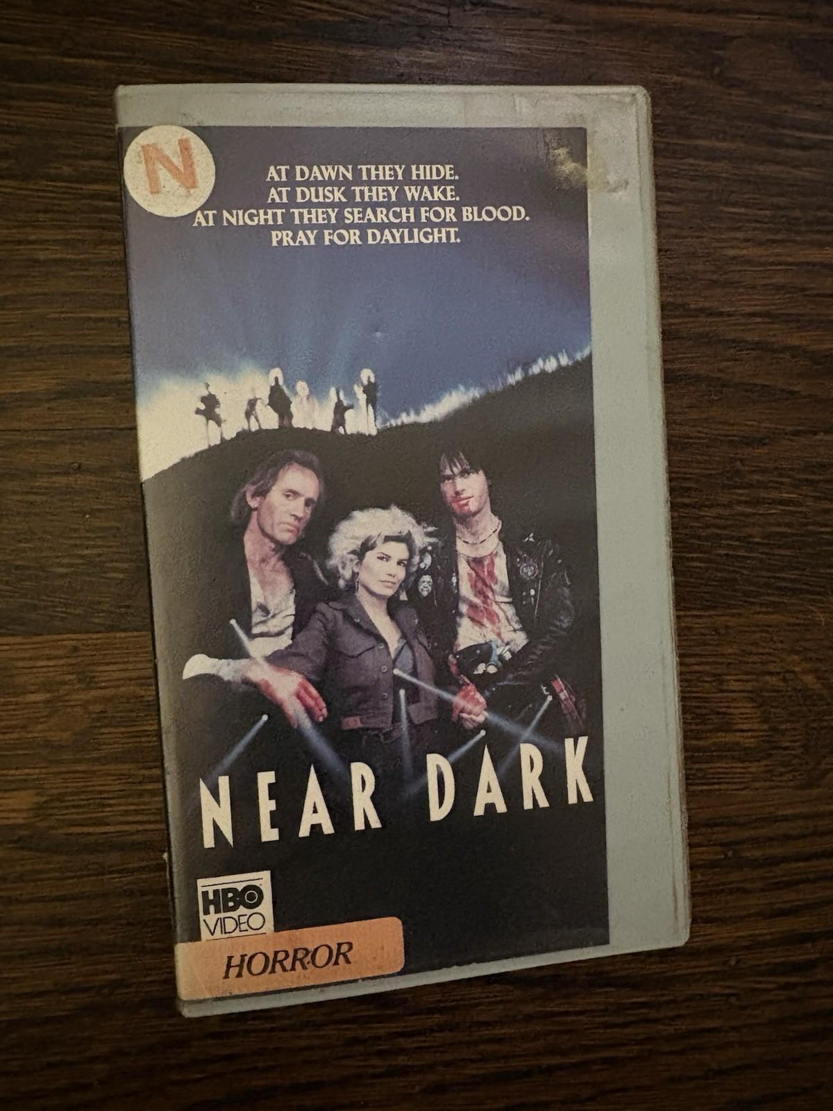 VTG Near Dark (VHS Vampire Horror Cassette Tape, 1987) Clamshell Case