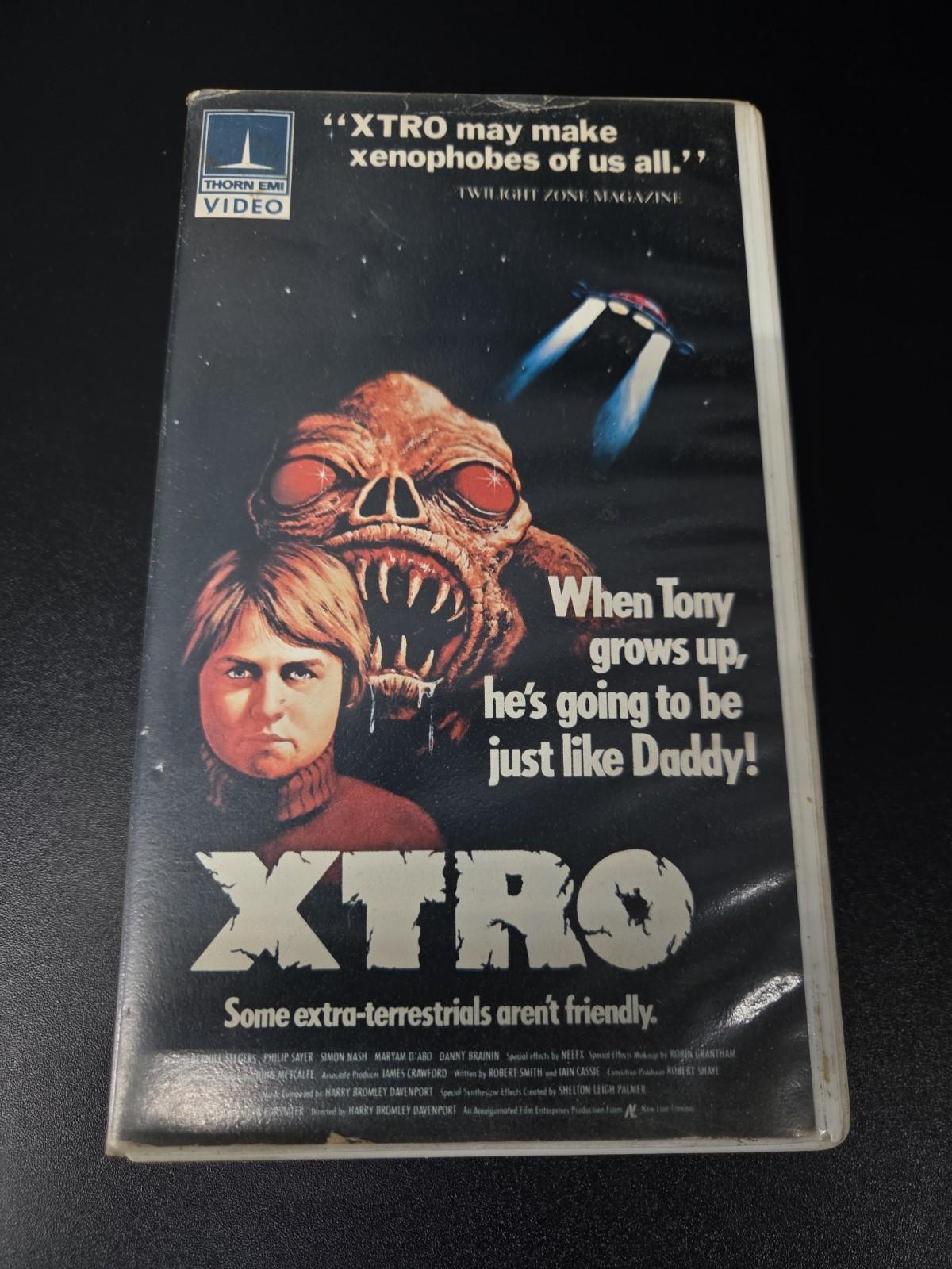 XTRO VHS 1983 1st White Clamshell "Thorn/EMI" Release VG+ RARE