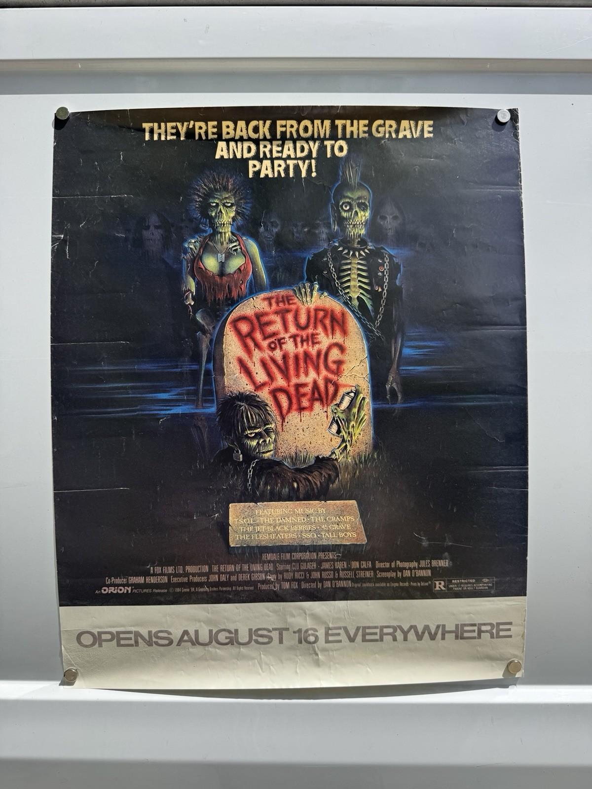 ORIGINAL Return of the Living Dead Rolled 20”x16” ZOMBIE horror movie 1984