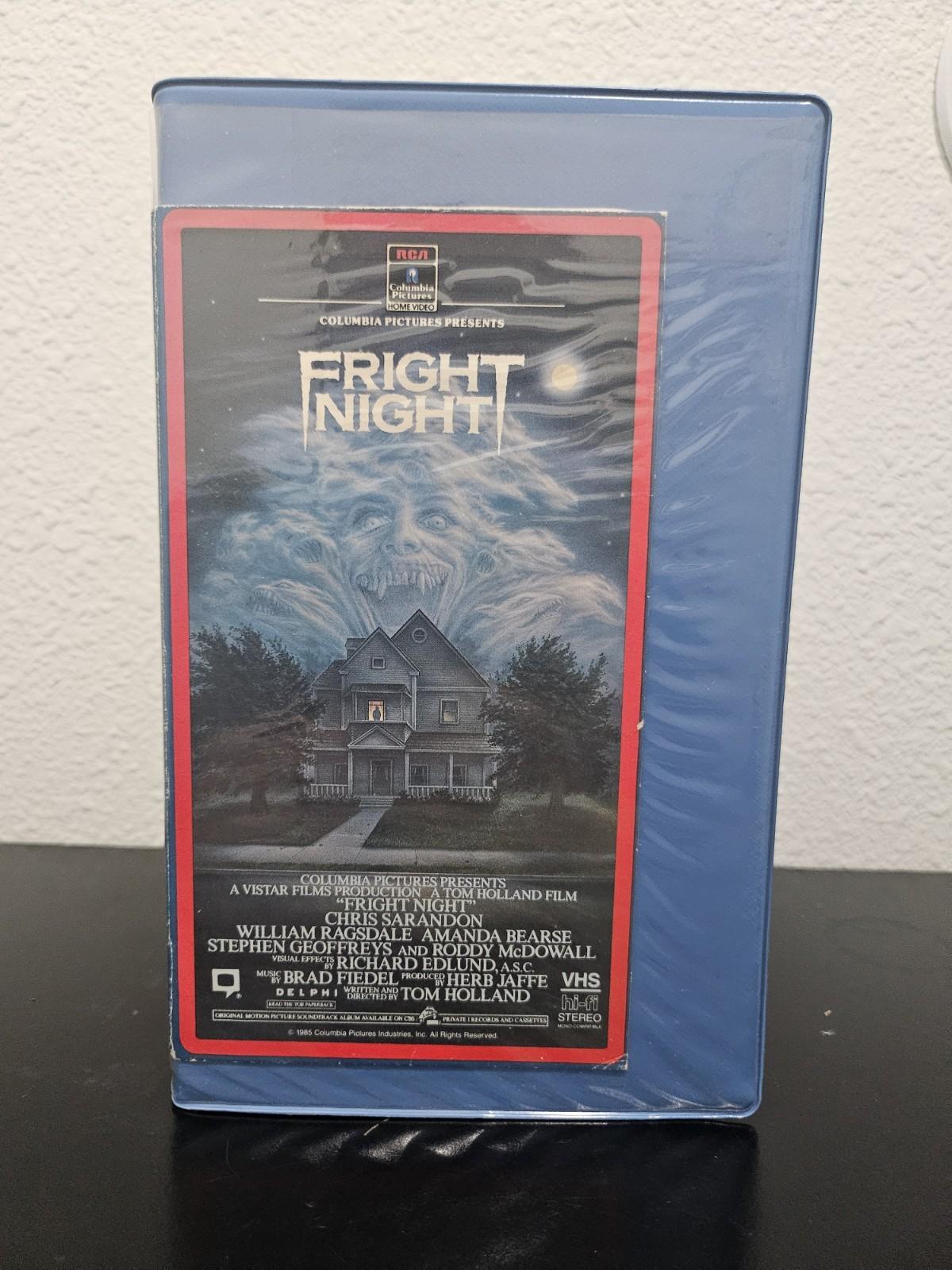 Fright Night VHS 1985 RCA Columbia Blue Clamshell Case Original Horror...