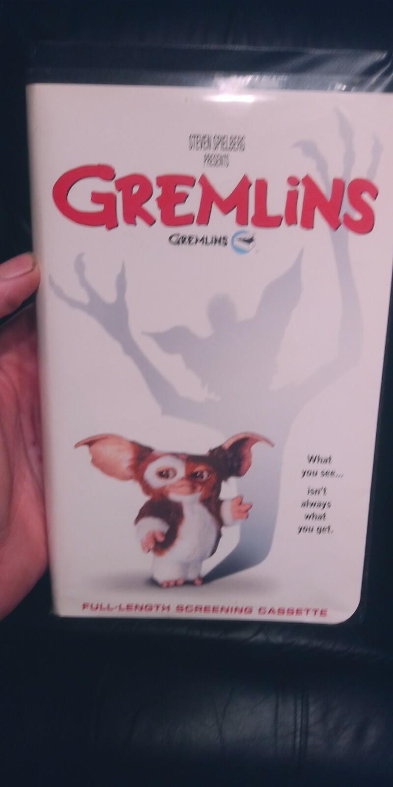 Gremlins VHS SCREENER Clam Shell Box RARE Video Store Screener
