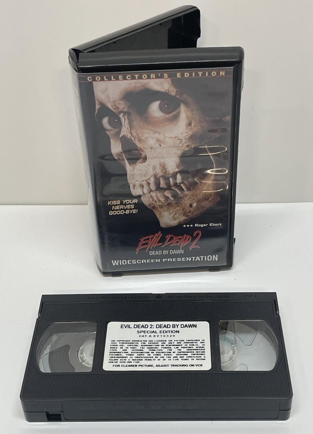 Evil Dead 2 Dead By Dawn Collectors Edition VHS Horror Movie Clamshell 1987 NICE