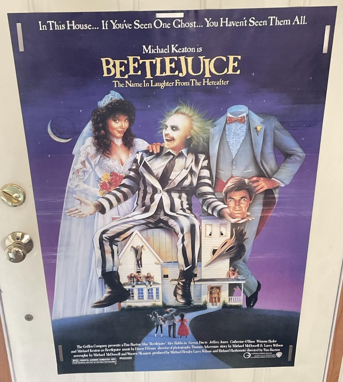 original 1988 BEETLEJUICE Rolled Theatrical Movie Poster 27x40 - No Pinholes!