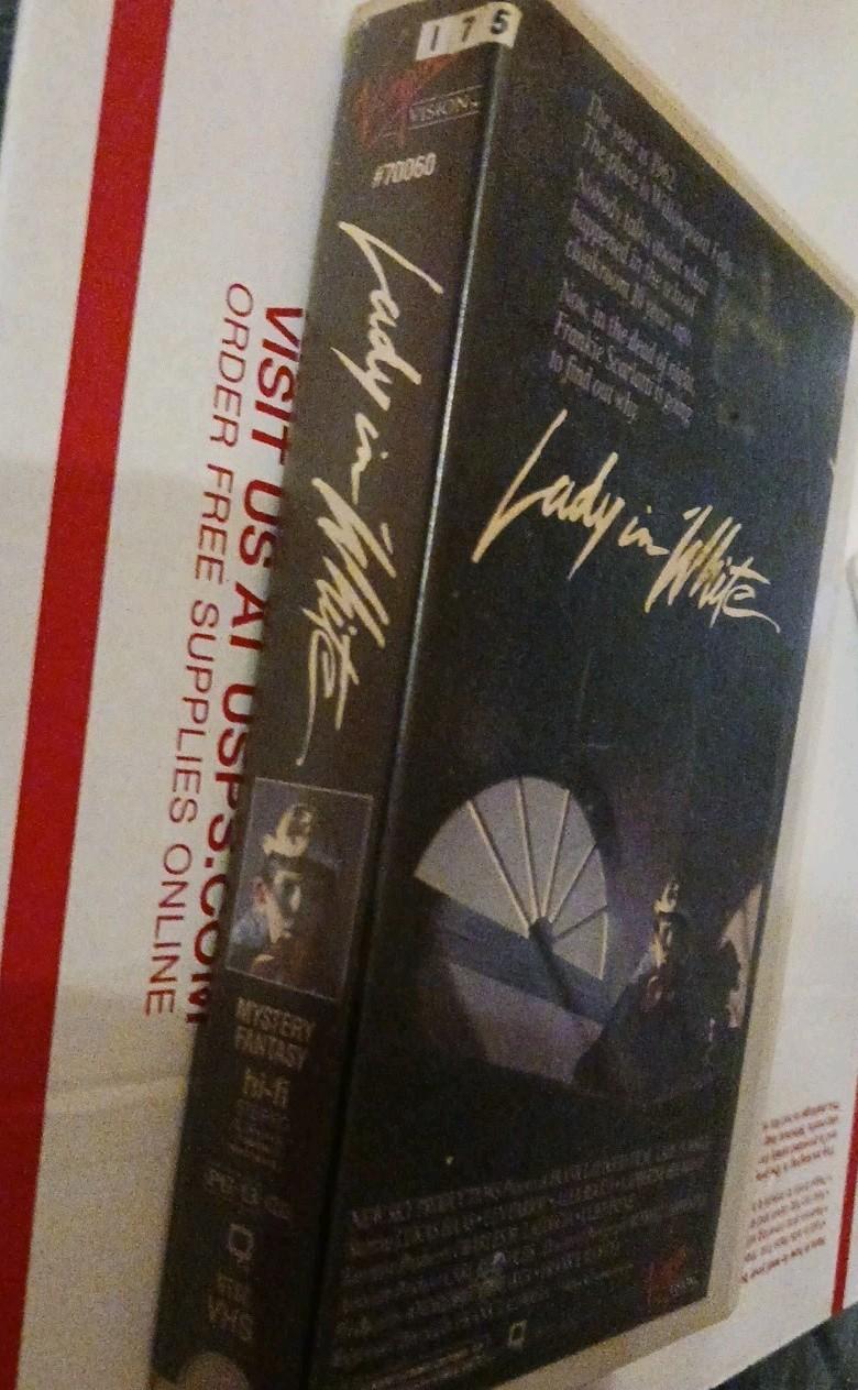 Lady in White (VHS 1988) Lukas Haas Horror Mystery,Clamshell Tested, EX