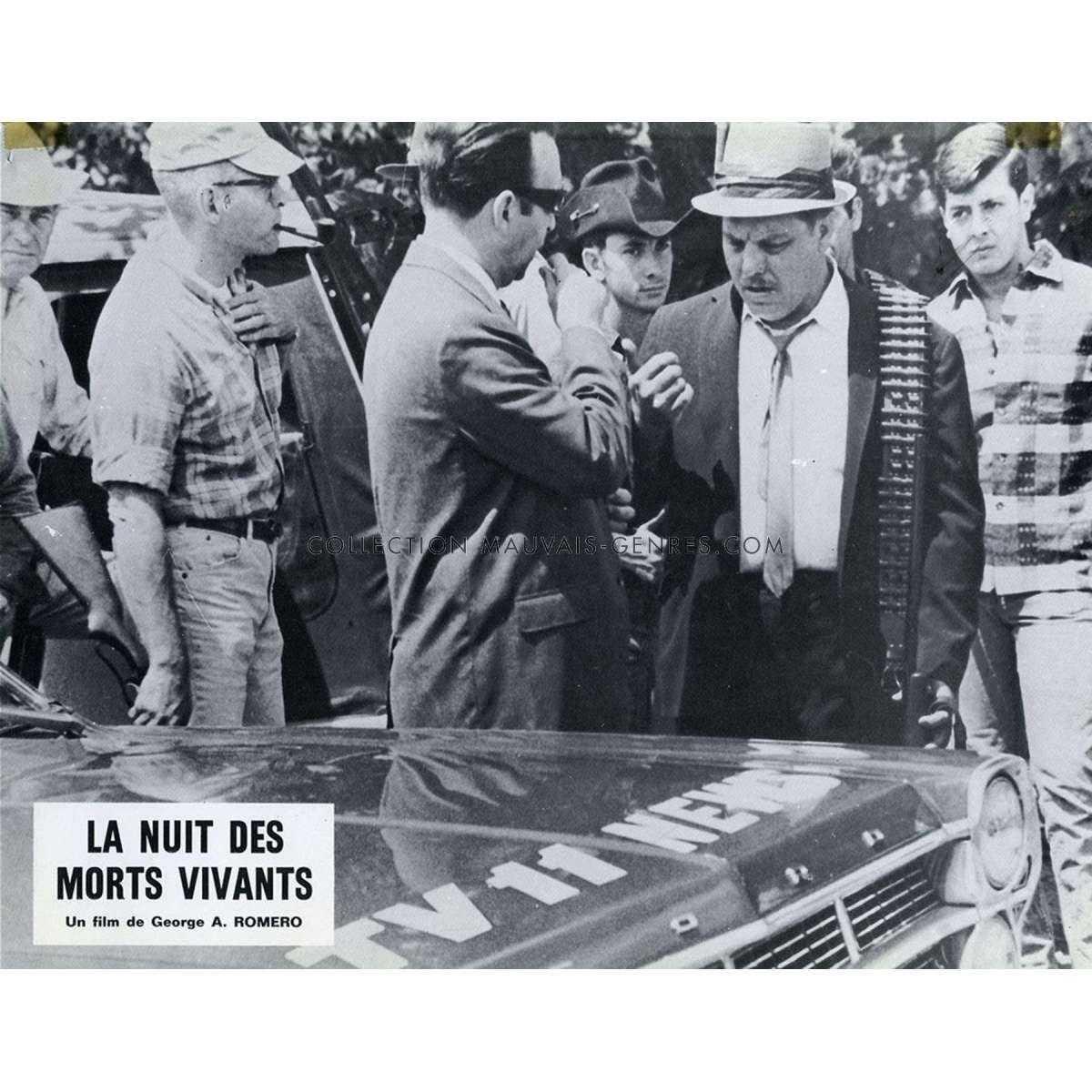NIGHT OF THE LIVING DEAD French Lobby card N8 9x12 - 1968/R1980 - George A. Rome