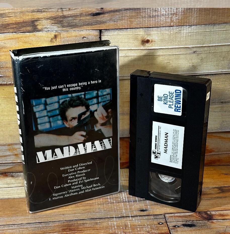 Madman VHS VCR Video Tape Used Dan Cohen Sigourney Weaver  VCI Clamshell RARE