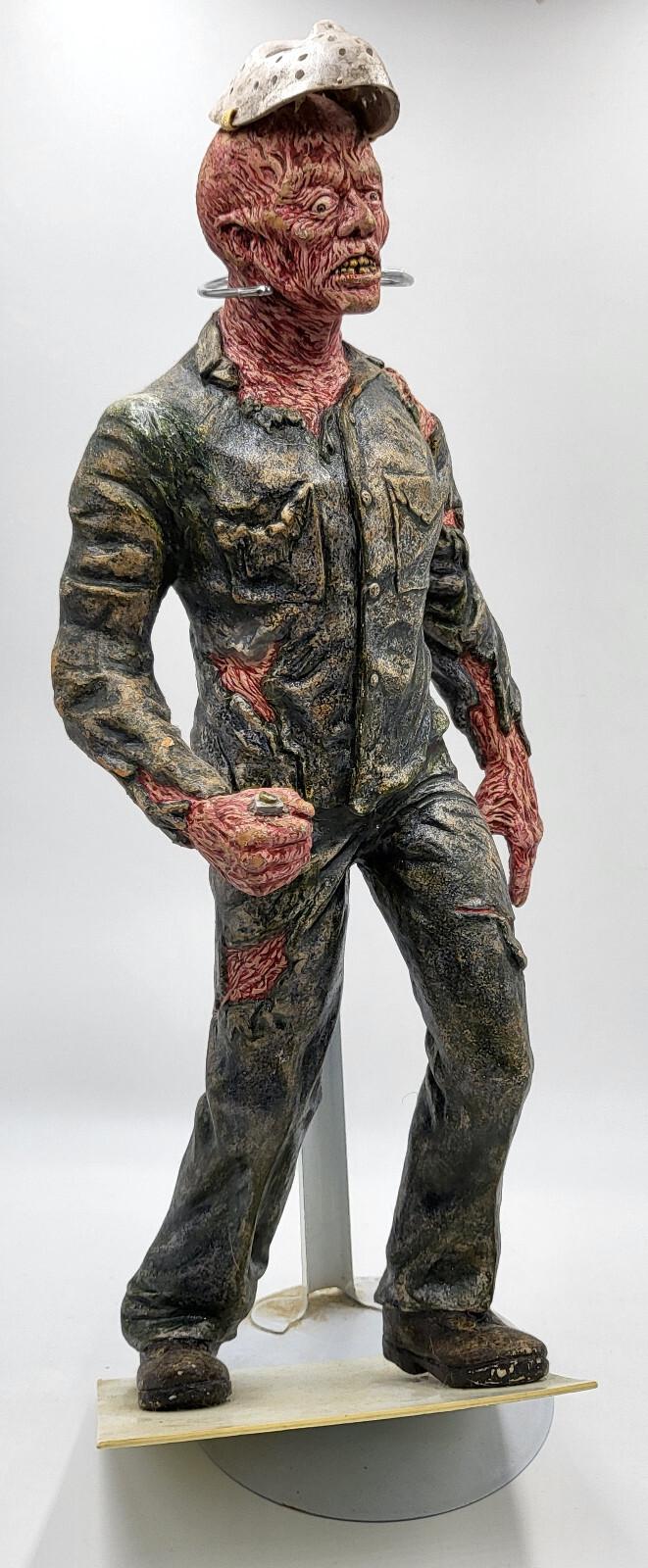 FRIDAY THE 13TH JASON VOORHEES 1988 SCREAMIN' MODEL 1/4 SCALE 18" TALL RESIN
