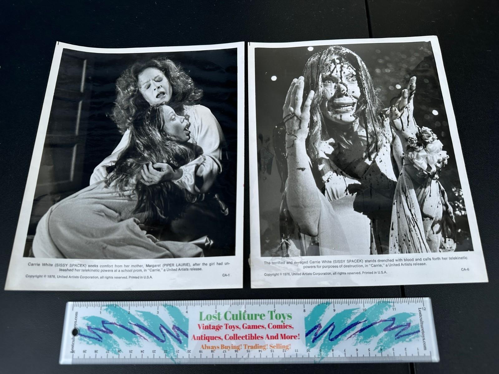 Vintage 1976 Original Carrie Press Photos Sissy Spacek Horror Stephen King