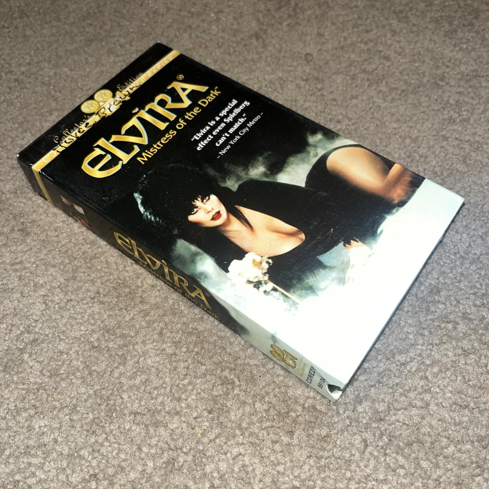 Elvira Mistress of the Dark VHS 1988 Collector's Gold Edition Need Light Clean