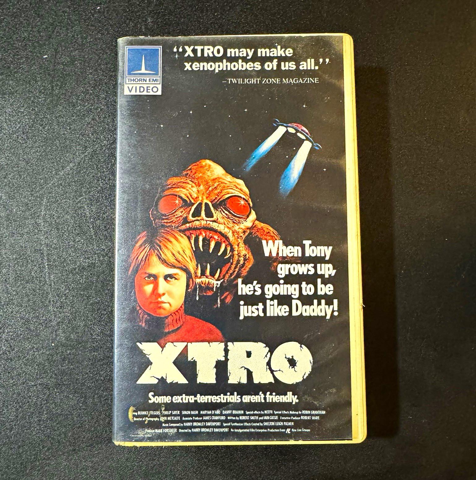 XTRO VHS 1983 Thorn EMI TVB 1632 Original Clamshell Horror Sci-Fi Rare