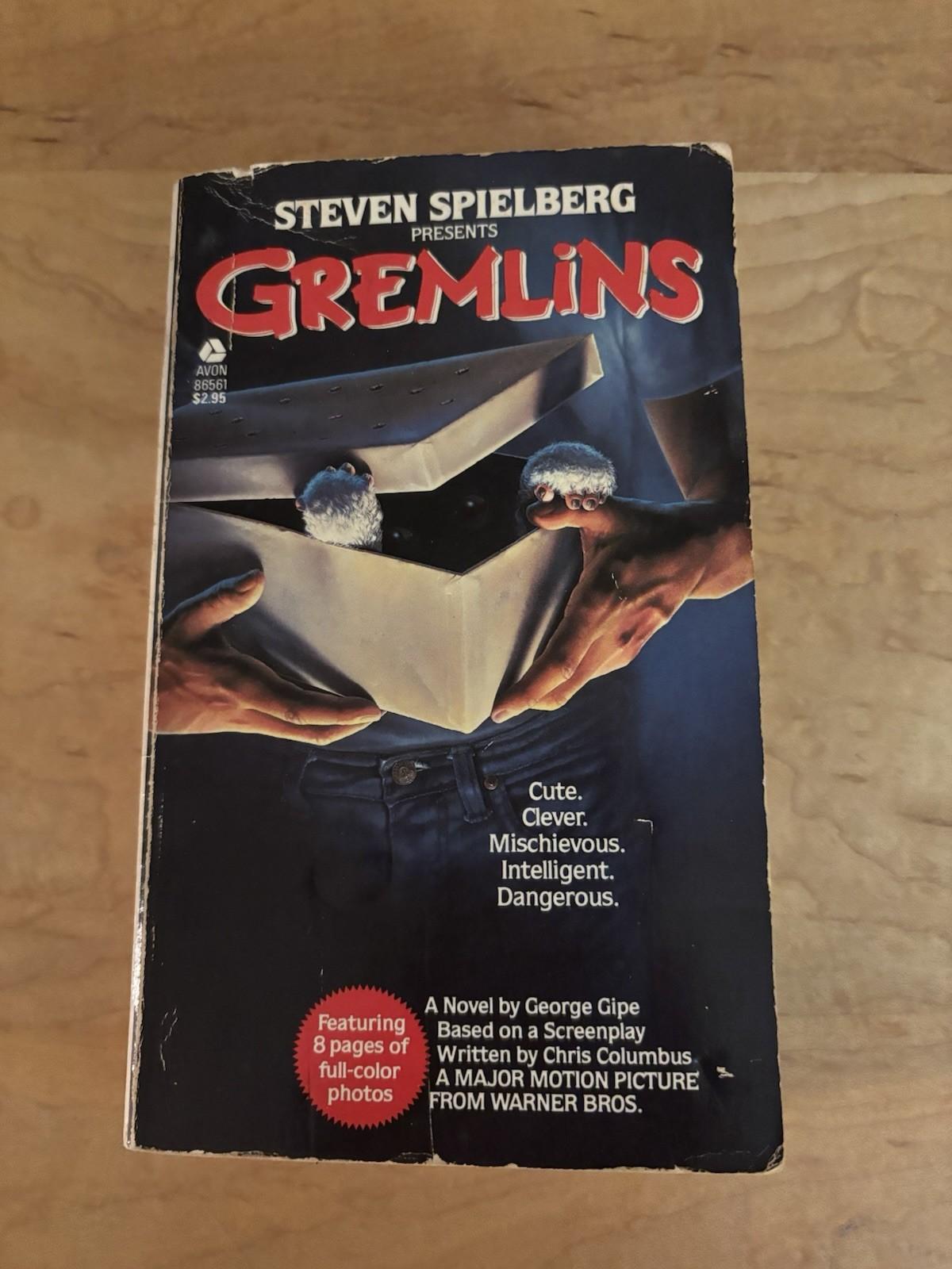 Steven Spielberg GREMLINS 1984 PAPERBACK Original 1st Printing Vintage
