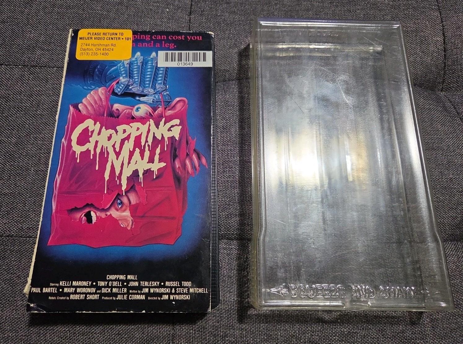 Chopping Mall VHS 1987 Lightning Video Full Screen Horror Sci-Fi R, with Case