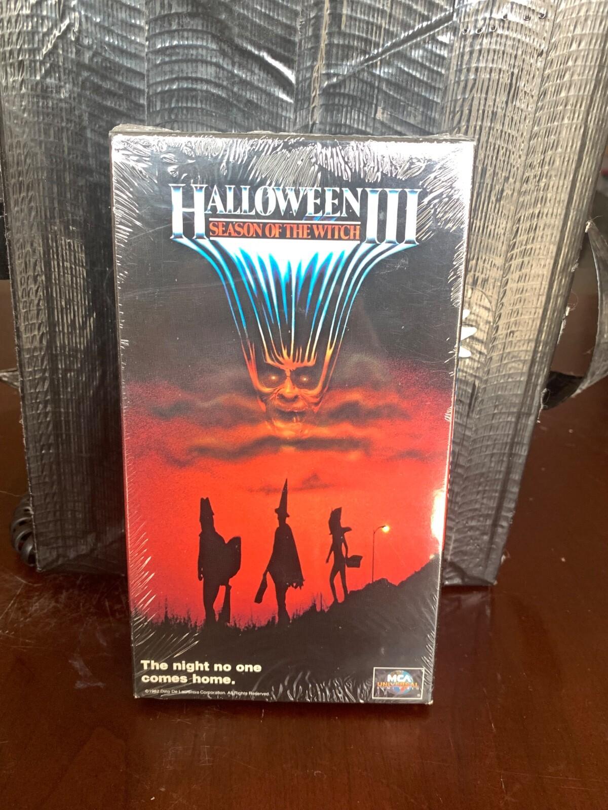Halloween III Season of the Witch VHS (1982) | Sealed | Slipcase 1994 | MCA WM