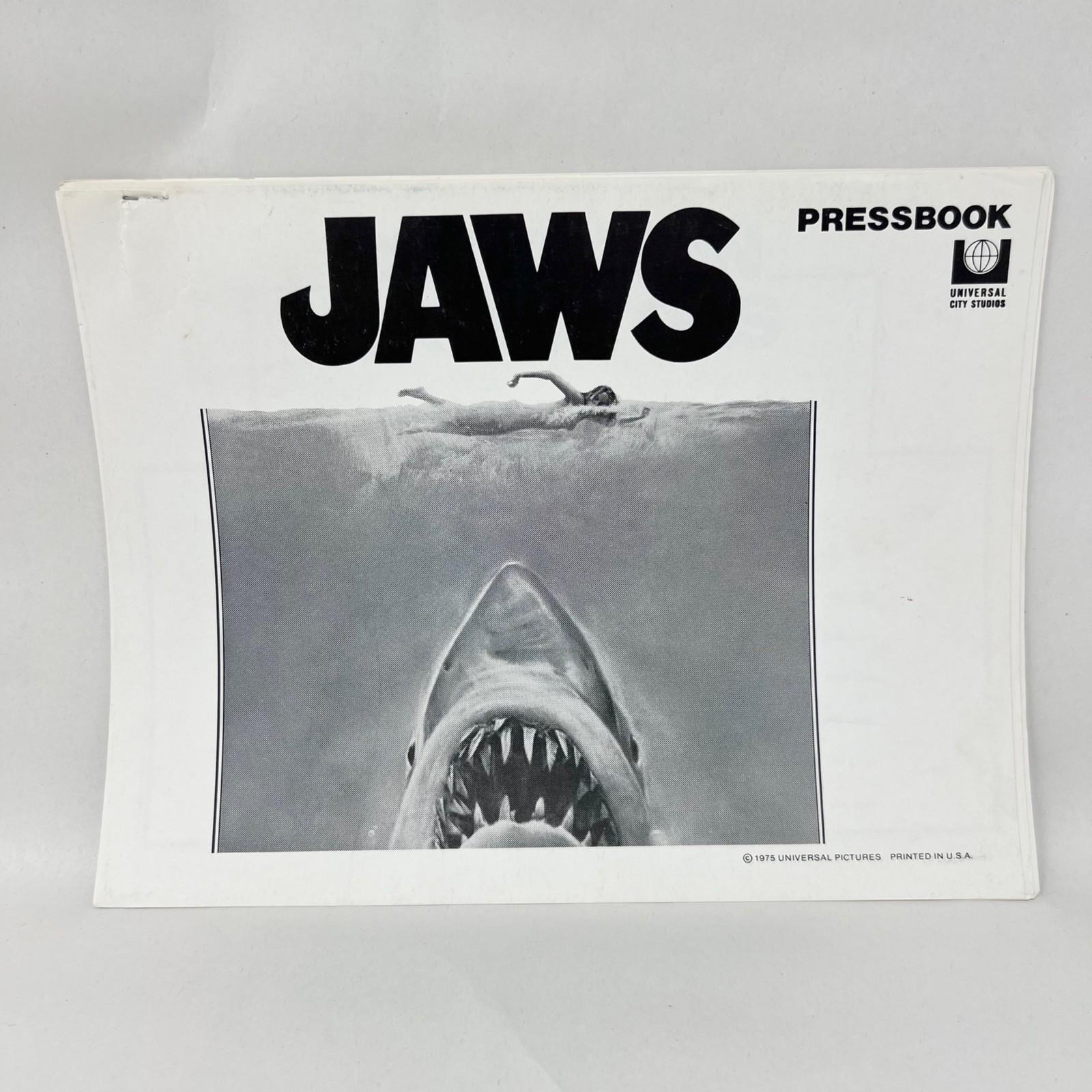 1975 Universal Studios Jaws Original Movie Pressbook (c)