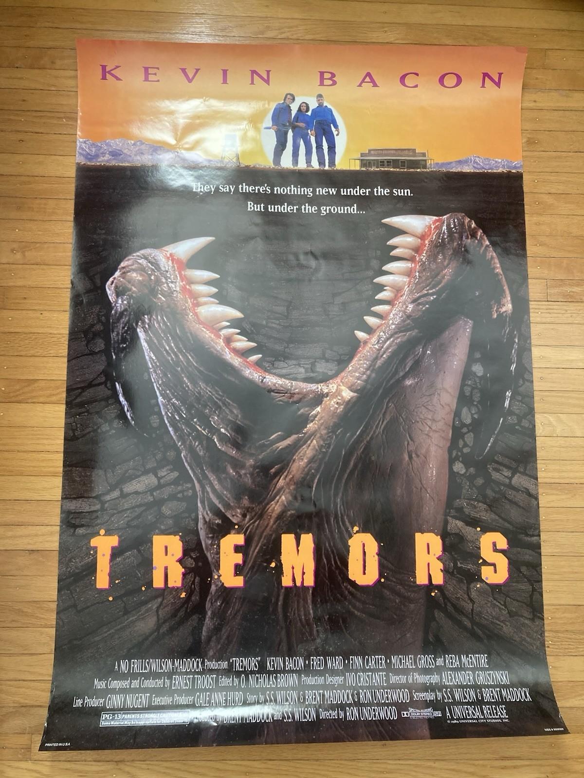 TREMORS (1990) Kevin Bacon! Rolled Single-Sided ONE SHEET Movie Poster