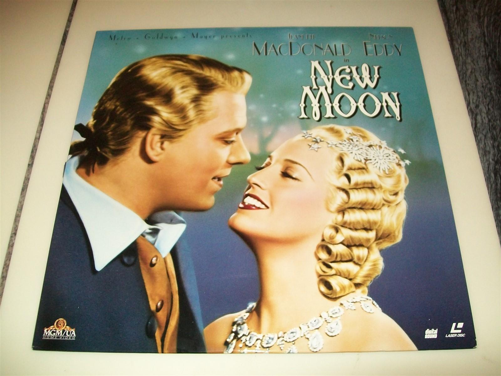 NEW MOON Laserdisc LD EXCELLENT CONDITION VERY RARE GREAT FILM W/TRAILER!
