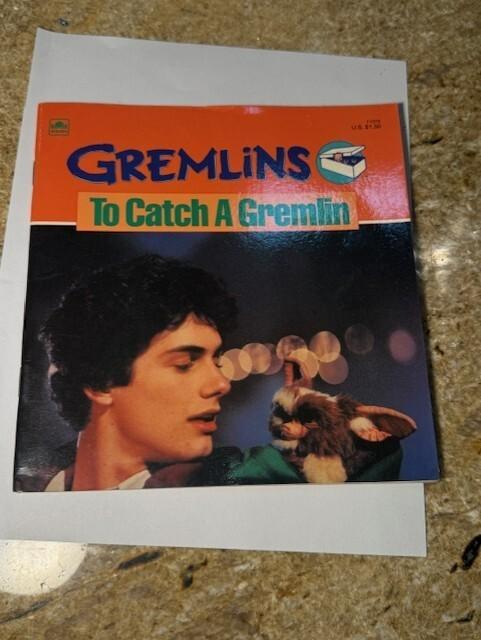 Vintage 1984 Gremlins To Catch A Gremlin Movie Film Book Original Retro 1980s