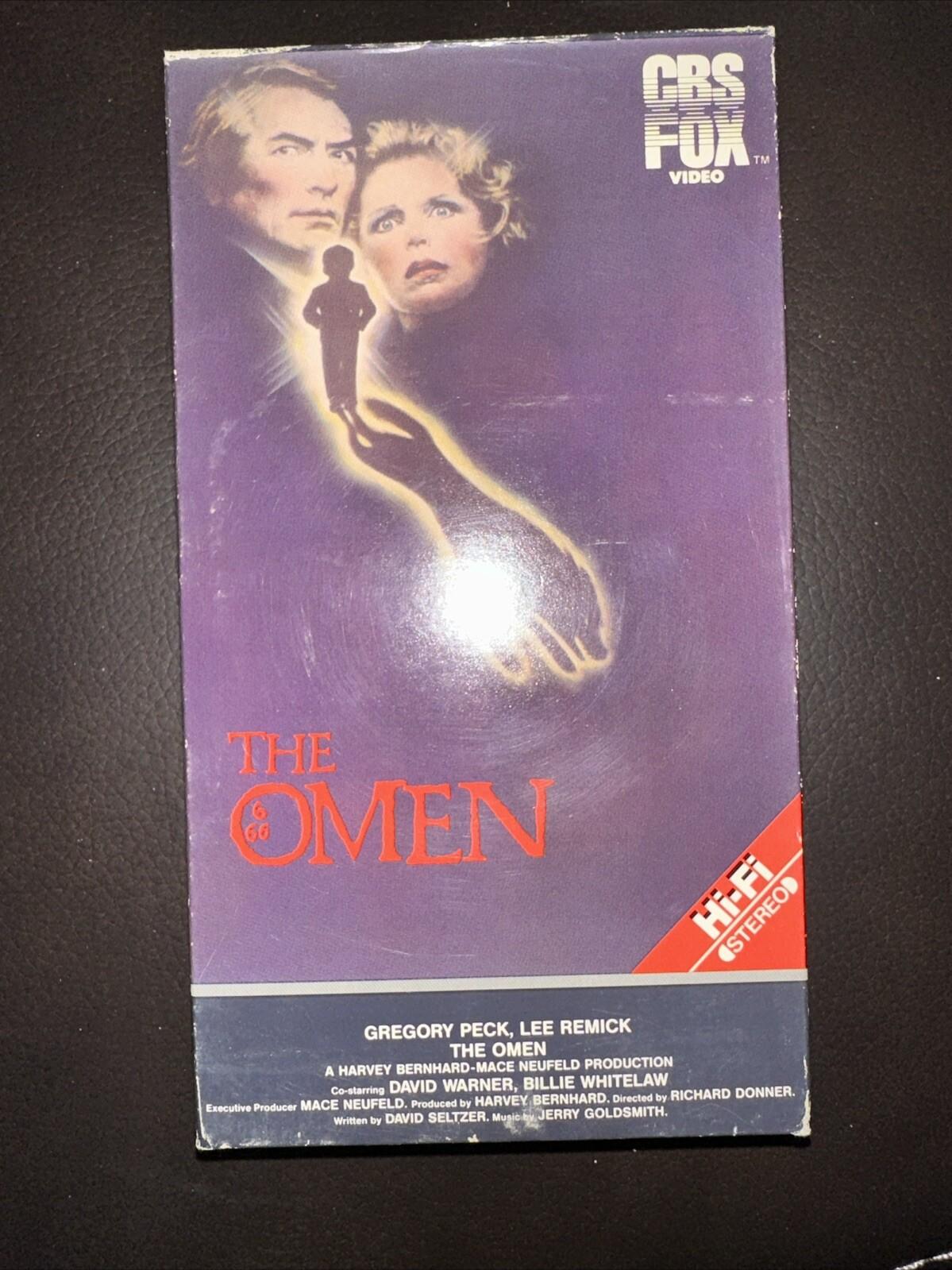 The Omen (1976) VHS 1984 Release Version Horror Gregory Peck Original Red Label