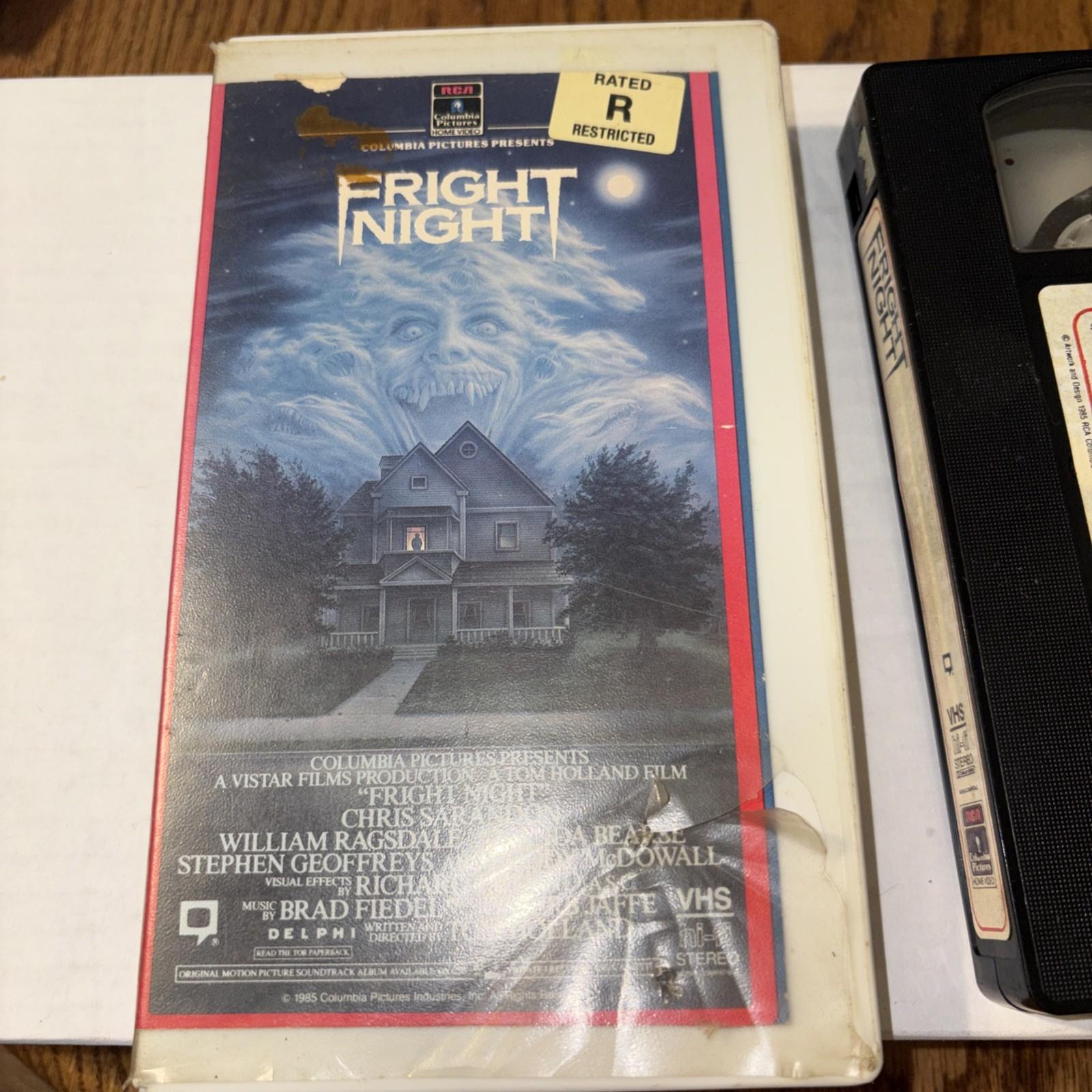 Fright Night VHS 1985 RCA Columbia White Clamshell Case Original Horror...