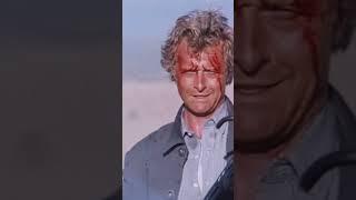 C. Thomas Howell. Rutger Hauer use a Franchi SPAS 12. The Hitcher(1986). Robert Harmon 📽