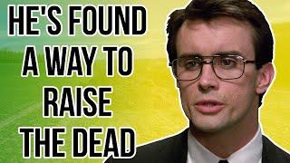 What Happens in Re-Animator (1985)?