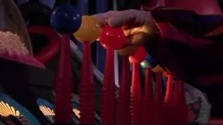 Killer Klowns From Outer Space (1988) Chase Scene